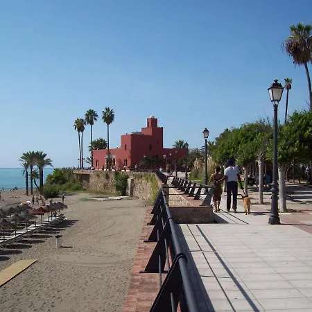 Benalbeach Casa Kito *